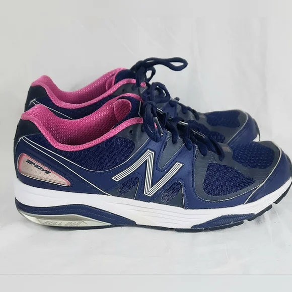New Balance 1540v2 Womens Sneakers Size Blue Pink Running Shoes Athletic